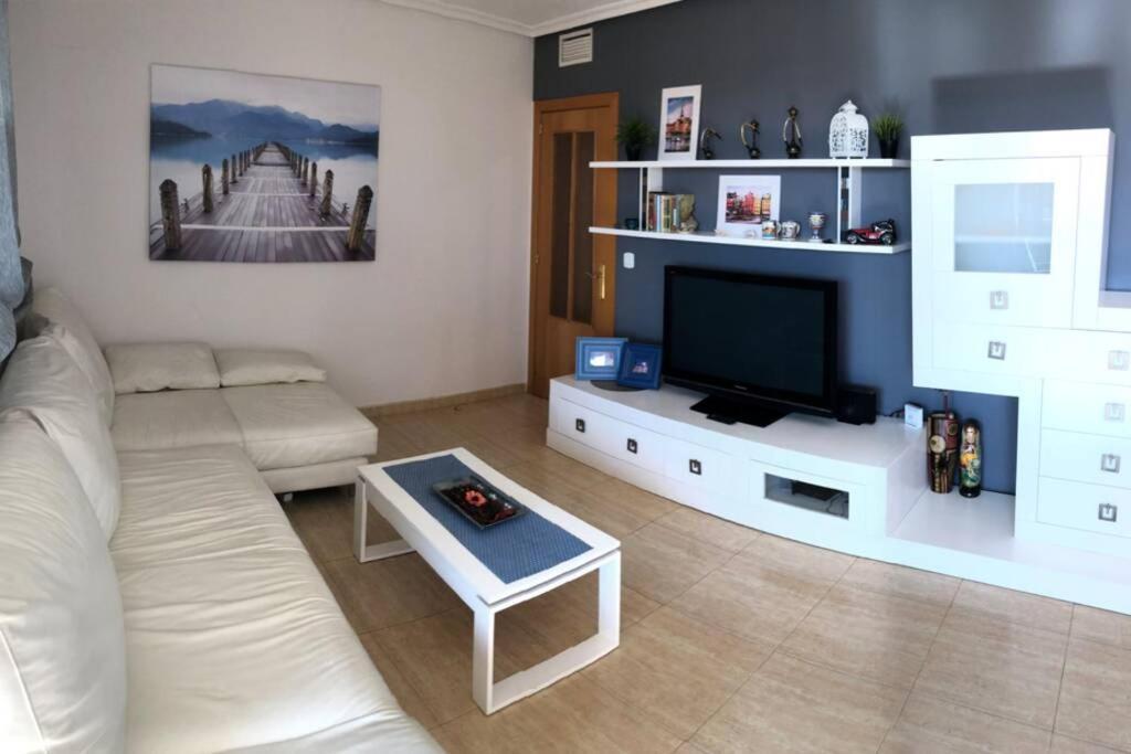 Beautiful Apartment With Swimming Pool And Beach Alicante Luaran gambar