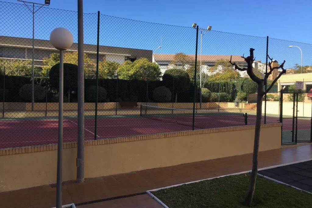 Beautiful Apartment With Swimming Pool And Beach Alicante Luaran gambar